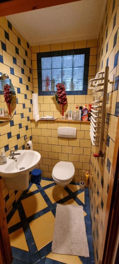Apartament W Komornikach كومبرينيكي المظهر الخارجي الصورة